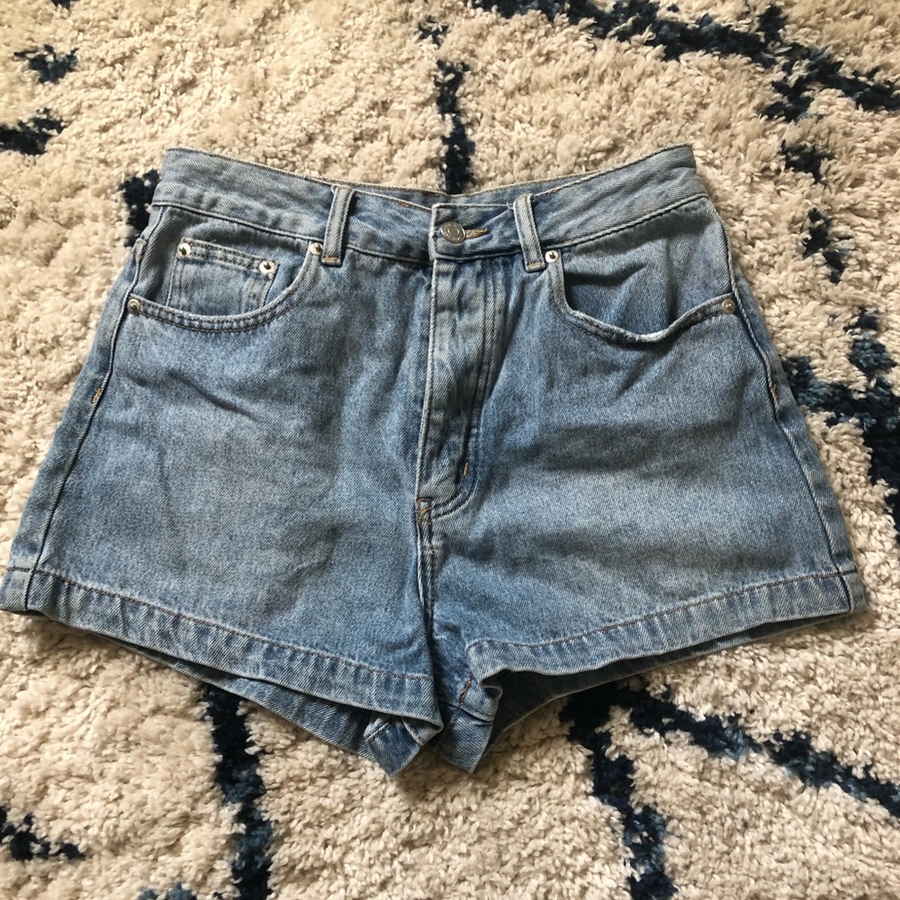 Glassons Denim Shorts - USA 6, AUS 10